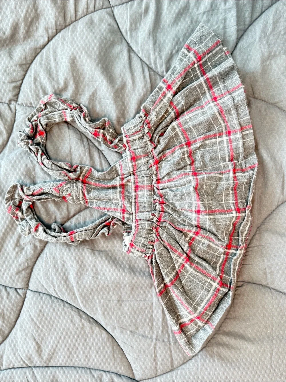 Girls Gray& Red Plaid Ruffle Suspender Skirt - 6 months-68 cm - good condition